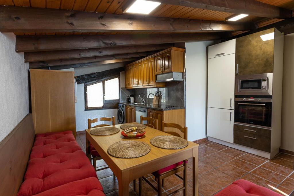 Apartamentos El Coritu Nieda ภายนอก รูปภาพ