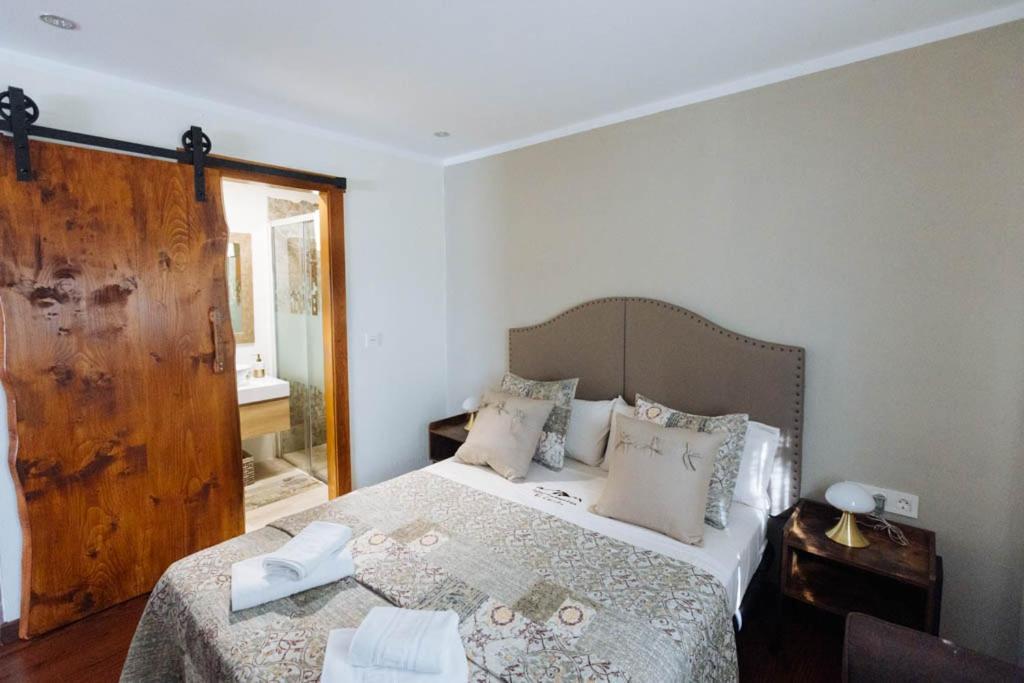 Apartamentos El Coritu Nieda ภายนอก รูปภาพ