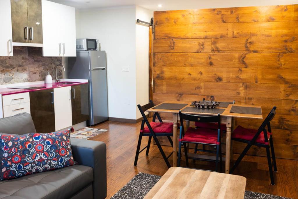 Apartamentos El Coritu Nieda ภายนอก รูปภาพ