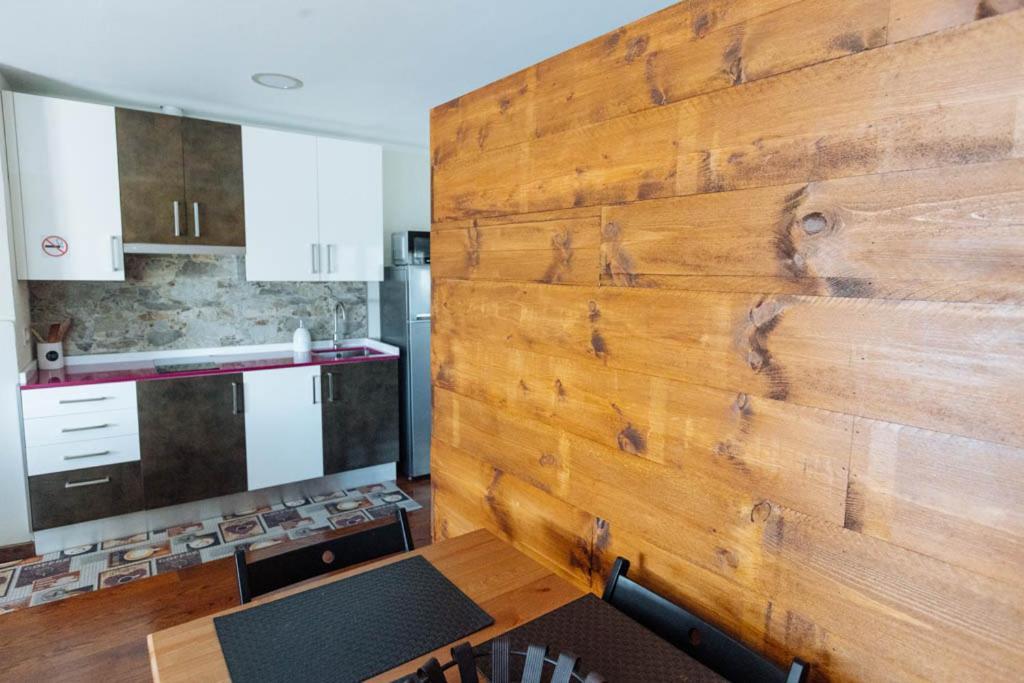 Apartamentos El Coritu Nieda ภายนอก รูปภาพ